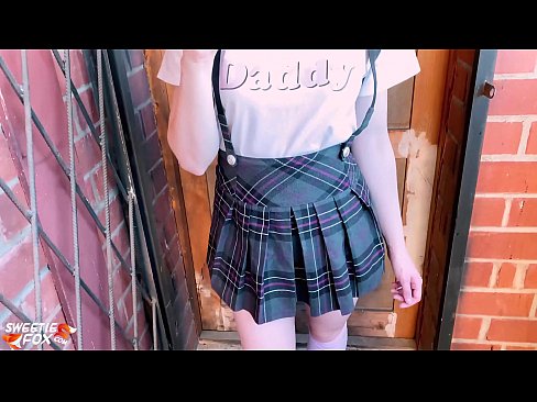 ❤️ Skolniece dziļi sūc savu locekli un nodarbību vietā dīdās. Tik porno pie porno lv.it-com.top