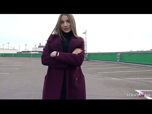 ❤️ VĀCU SKAUTS IR SAPNIS, PIESKARAS STEELE, AUTOSTĀVVIETA TELLTALE UN SEXY PAR NAUDU Tik porno pie porno lv.it-com.top